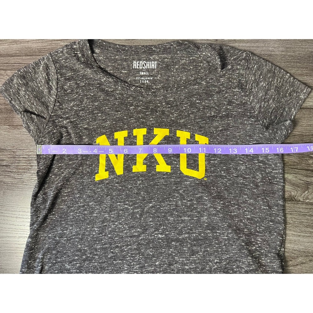 Redshirt NKU Northern Kentucky University Cropped Tee Shirt Women Small Gray - Picture 7 of 8